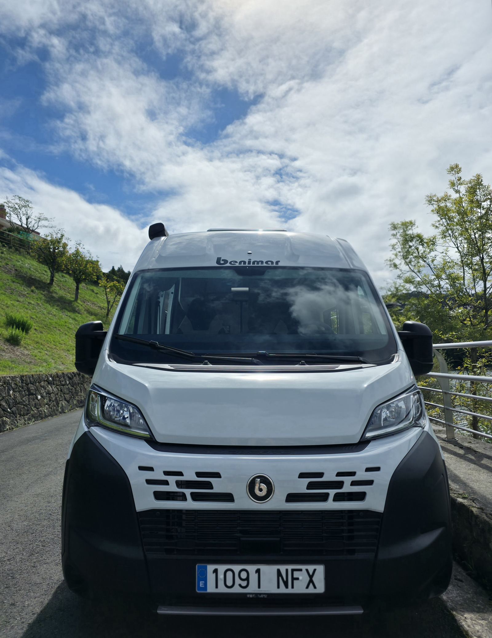 Camper Benivan 120 UP - vista frontal